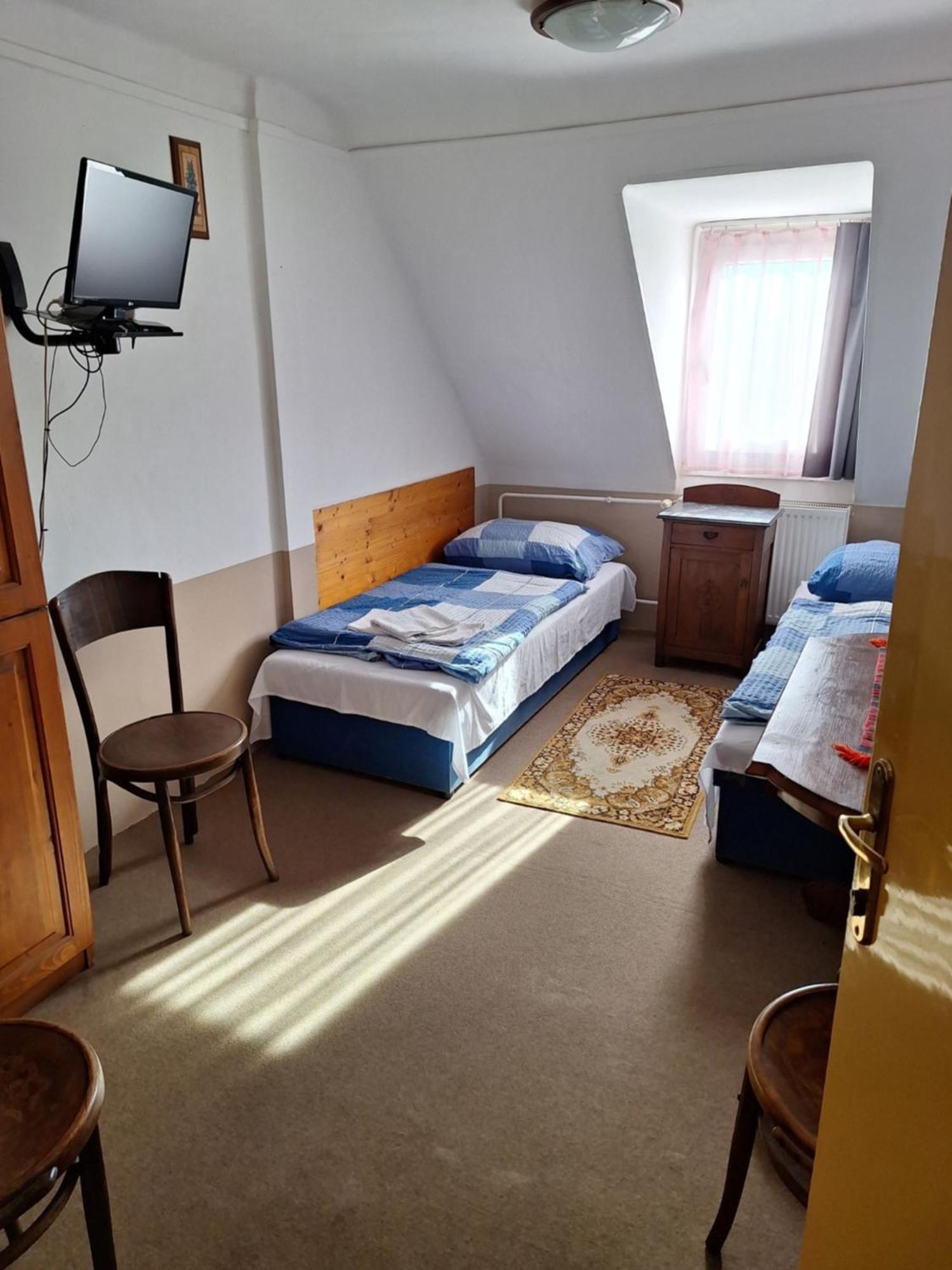 Fenyo Panzio Bed & Breakfast Mezokovesd Exterior photo